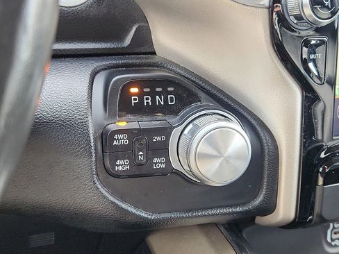 Used 2020 RAM 1500 Laramie image 16