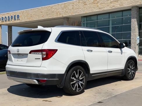 Used 2021 Honda Pilot Touring image 19