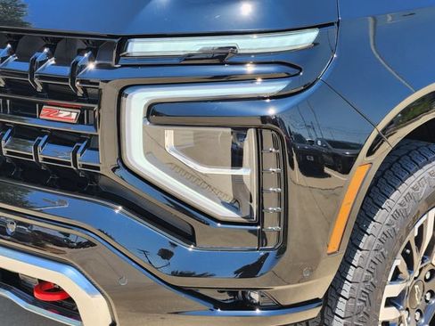 Certified 2026 Chevrolet Tahoe Z71 w/ Comfort Package AWD/4WD image 5