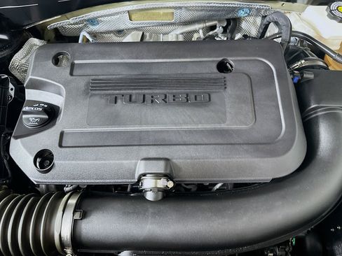 Used 2024 Buick Envision Preferred AWD/4WD image 31