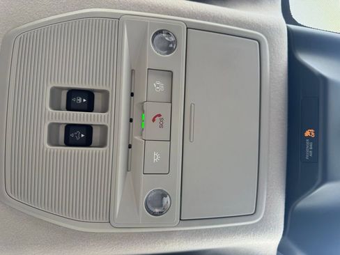 New 2026 Nissan Kicks SR w/ SR Premium Package AWD/4WD image 39
