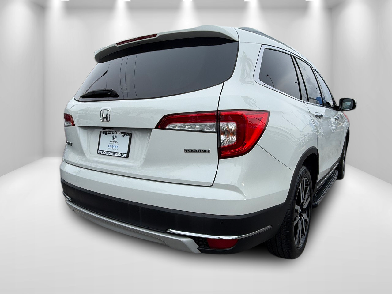 Used 2021 Honda Pilot Touring image 8