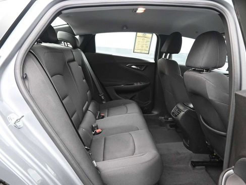 Used 2023 Chevrolet Malibu LT image 23