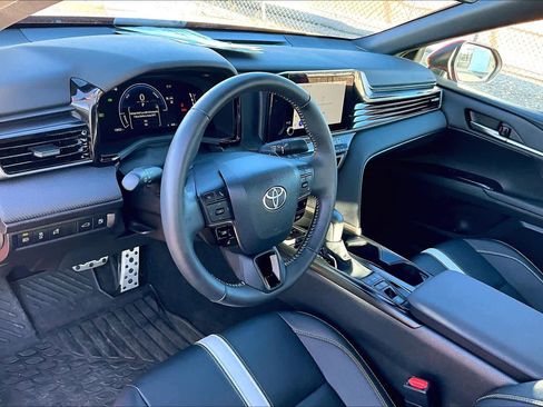 Certified 2025 Toyota Camry SE image 14