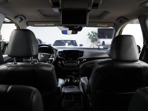 Used 2019 Honda Pilot Elite image 24
