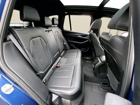 Used 2024 BMW X3 sDrive30i w/ M Sport Package image 25