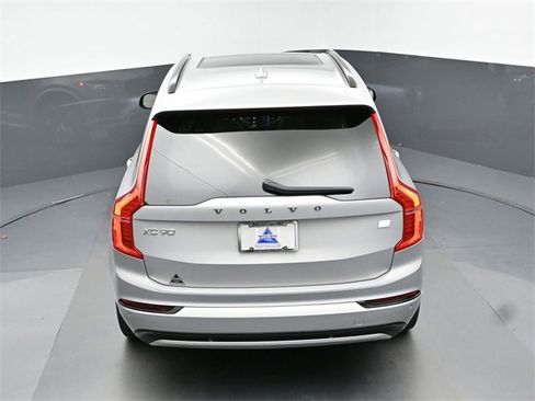 Used 2023 Volvo XC90 T8 Plus image 49