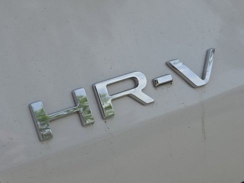 Certified 2025 Honda HR-V EX-L image 14