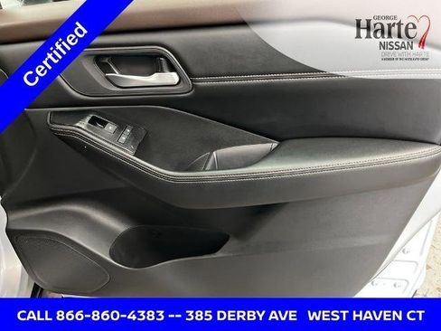 Certified 2023 Nissan Rogue SV w/ SV Premium B Package AWD/4WD image 18