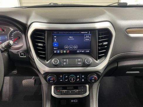 Used 2023 GMC Acadia SLE w/ Elevation Edition AWD/4WD image 16