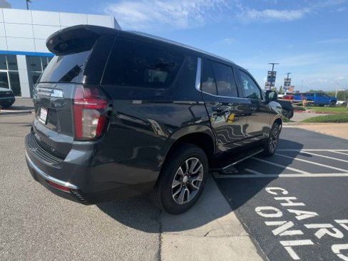 Used 2022 Chevrolet Tahoe LT w/ LT Signature Plus Package image 8