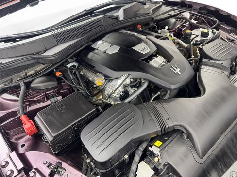 Used 2021 Maserati Ghibli RWD image 76