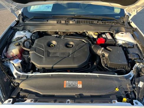 Used 2016 Ford Fusion Titanium image 17