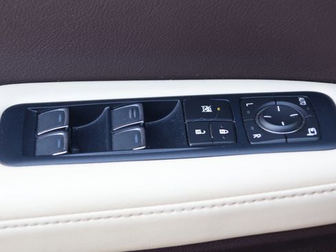 Used 2018 Lexus RX 350L FWD image 14