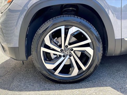 Certified 2023 Volkswagen Atlas Cross Sport SEL AWD/4WD image 8