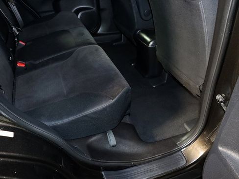 Used 2014 Honda CR-V LX image 28