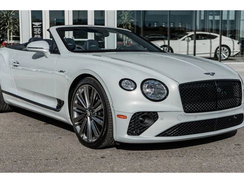 Used 2024 Bentley Continental GT Speed image 18