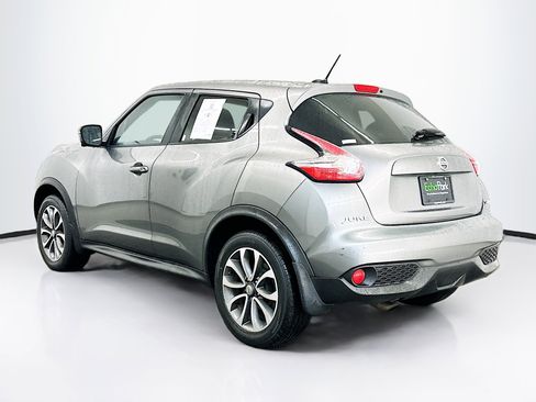 Used 2017 Nissan Juke SV w/ Technology Package AWD/4WD image 5