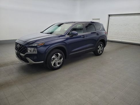 Used 2023 Hyundai Santa Fe SE w/ Cargo Package AWD/4WD image 2