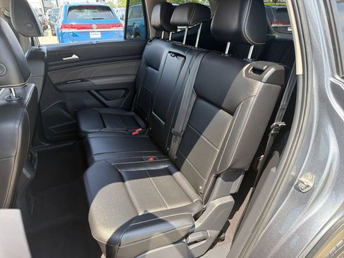 Certified 2023 Volkswagen Atlas SE AWD/4WD image 21