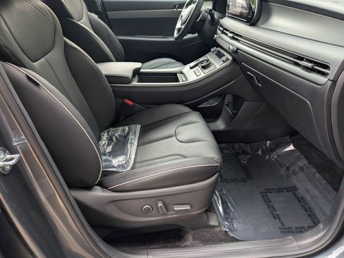 Used 2025 Hyundai Palisade SEL FWD image 38