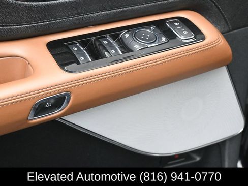 Used 2023 Lincoln Aviator Reserve w/ Equipment Group 201A AWD/4WD image 21