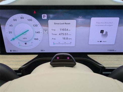 Used 2025 Genesis GV80 3.5T Prestige image 26