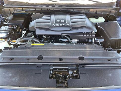 Used 2019 Nissan Titan SV w/ SV Convenience Package RWD image 22