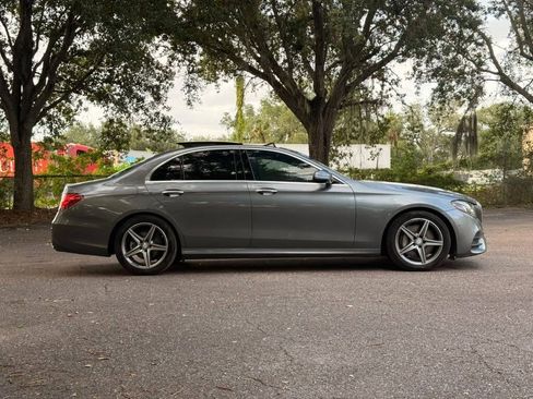 Used 2017 Mercedes-Benz E 300 image 5