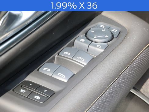 Used 2024 GMC Yukon SLT w/ SLT Luxury Package AWD/4WD image 37