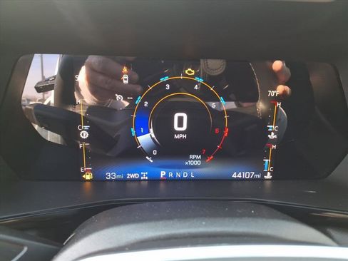 Used 2023 Chevrolet Colorado LT w/ LT Convenience Package II image 20