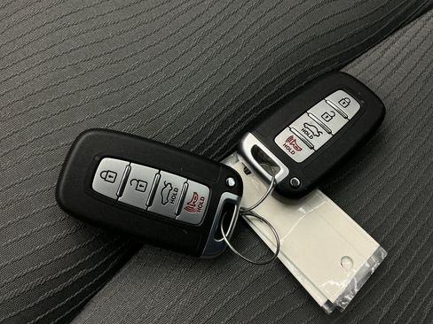 Used 2015 Hyundai Sonata Hybrid FWD image 35