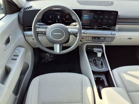 Used 2026 Hyundai Kona SEL Sport FWD image 2
