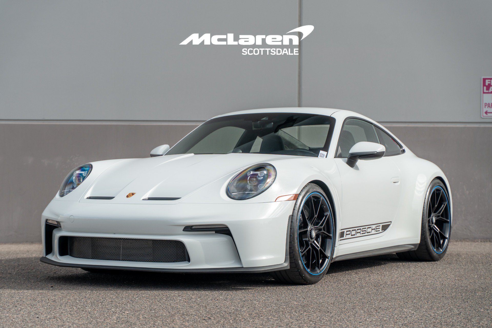 Used 2022 Porsche 911 GT3 RWD image 3