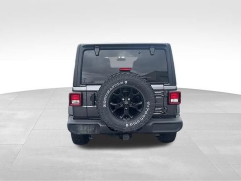 Used 2021 Jeep Wrangler Unlimited Sport image 3