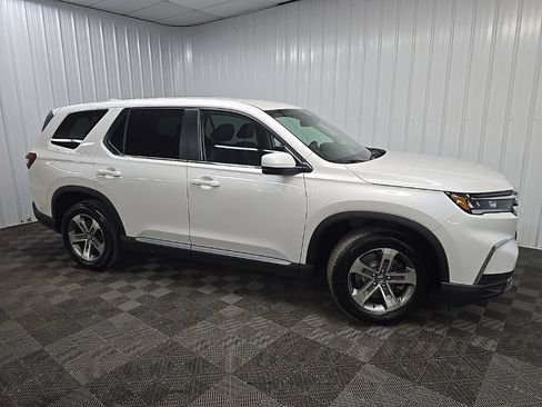 Used 2023 Honda Pilot EX-L image 1