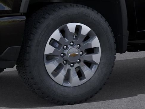 New 2026 Chevrolet Silverado 2500 Custom w/ Custom Value Package AWD/4WD image 9