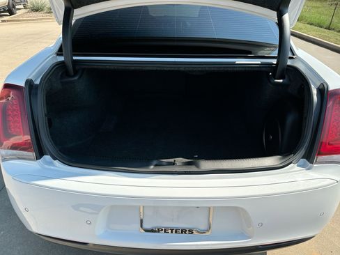 Used 2023 Chrysler 300 S image 24