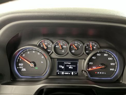 Used 2023 Chevrolet Silverado 1500 Custom w/ LPO, Dark Essentials Package AWD/4WD image 17