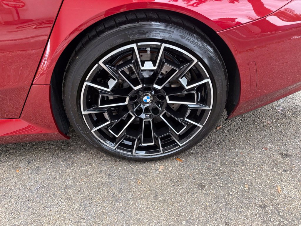 Used 2025 BMW M5 Touring AWD/4WD image 22