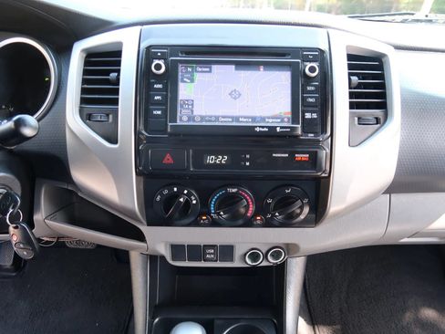 Used 2014 Toyota Tacoma PreRunner w/ TRD Off-Road Package RWD image 26