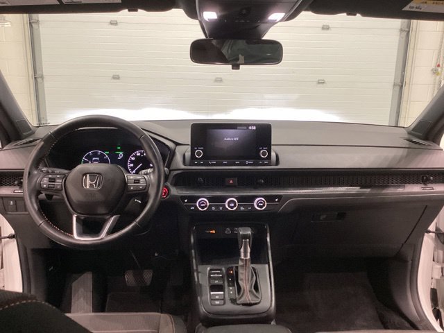 Used 2025 Honda CR-V Sport image 14