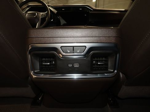 Used 2024 GMC Sierra 1500 Denali w/ Denali Reserve Package AWD/4WD image 32