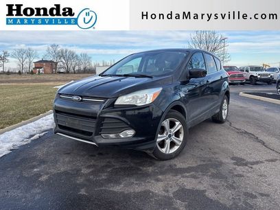 Used 2016 Ford Escape SE w/ SE Cold Weather Package