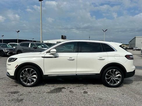 Used 2022 Lincoln Nautilus Reserve w/ Equipment Group 201A FWD image 29