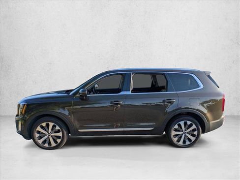 Used 2021 Kia Telluride EX w/ EX Premium Package FWD image 5