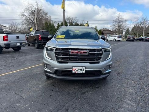New 2026 GMC Acadia Elevation w/ Elevation Premium Package AWD/4WD image 9
