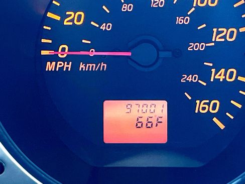 Used 2003 Nissan Altima 3.5 SE image 19