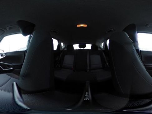 Used 2025 Kia Soul LX w/ LX Technology Package image 40