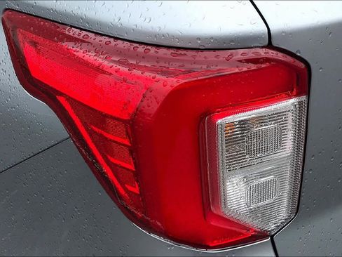 Certified 2022 Ford Explorer Limited image 29